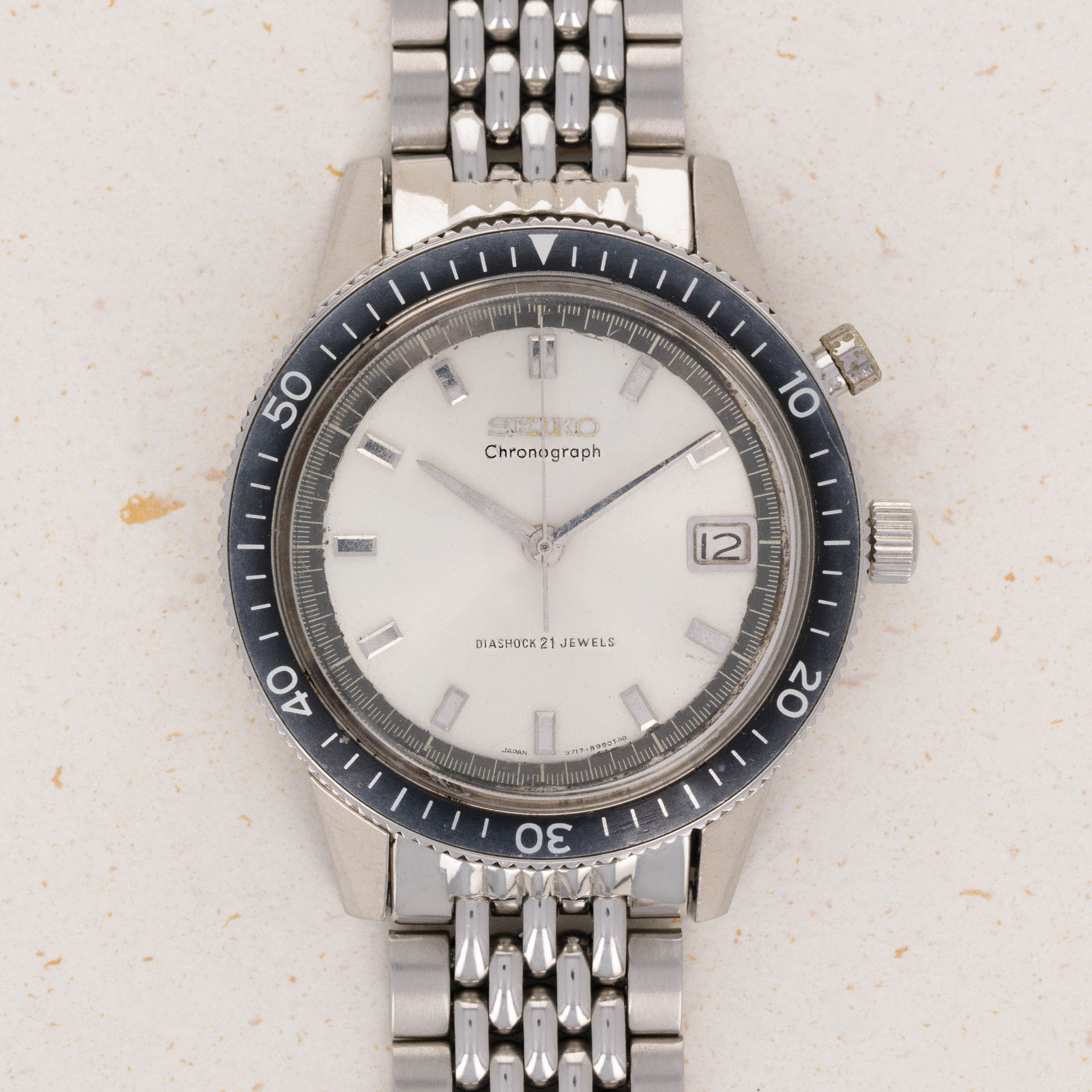Seiko Crown Chronograph 5717 8970 Auctions Loupe This