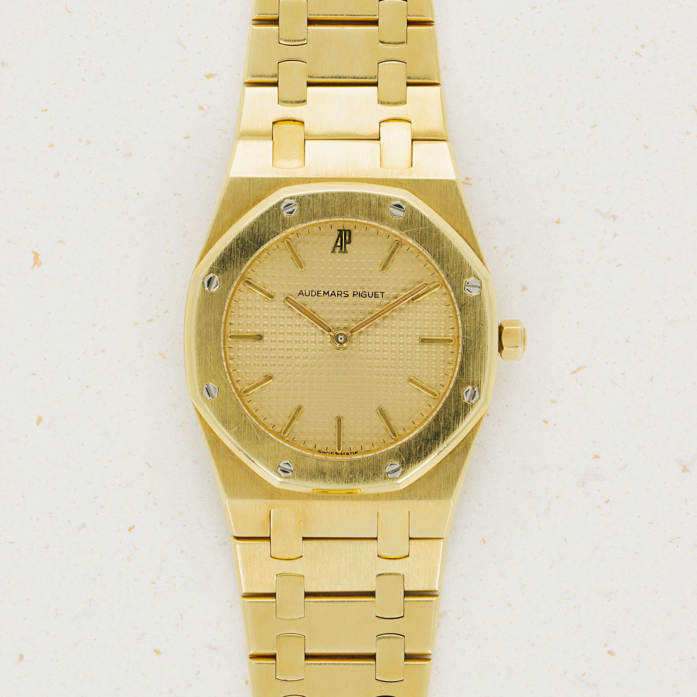 Audemars Piguet Royal Oak Quartz 18k Yellow Gold 56303BA