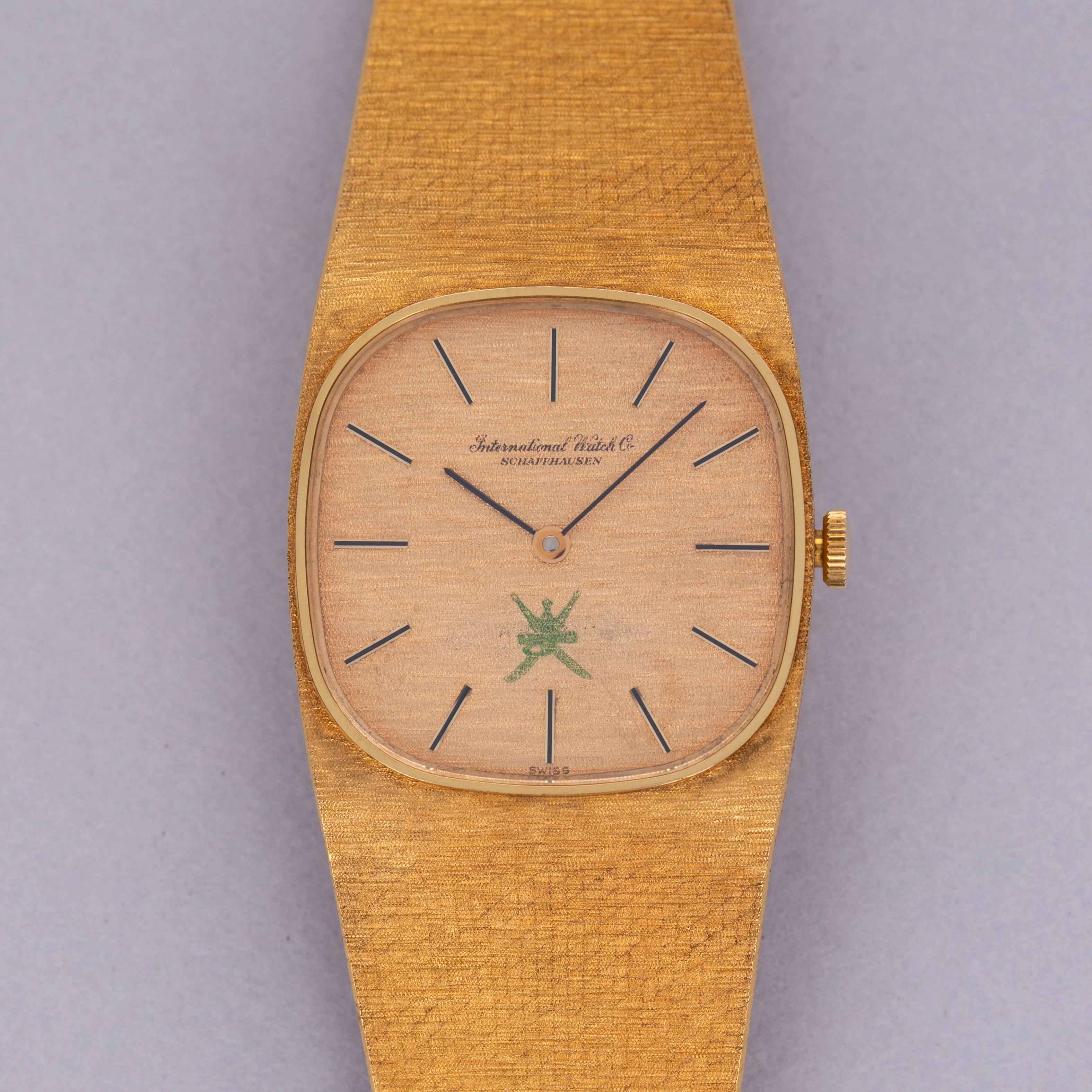 3uuq9q9l5q1aj7n897qjshqstn73