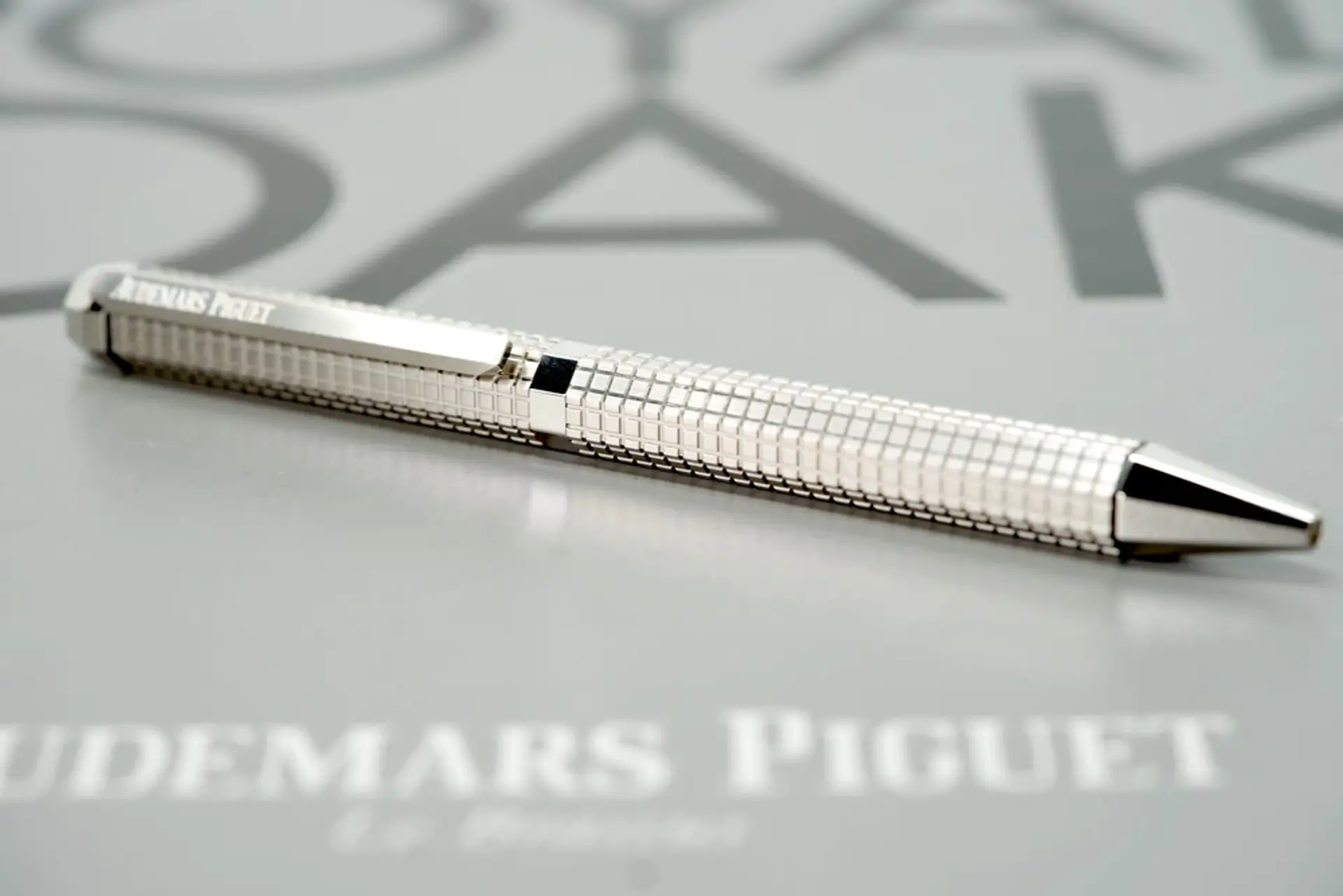  Audemars Piguet Royal Oak Ballpoint Pen #WatchfamforUkraine
