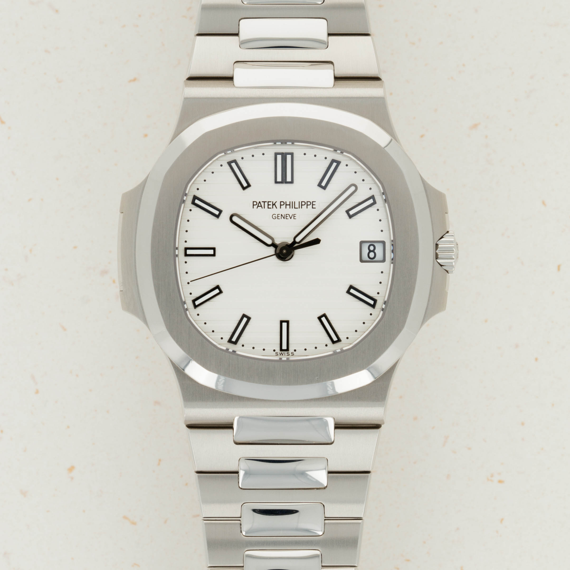 Patek philippe nautilus white dial hotsell