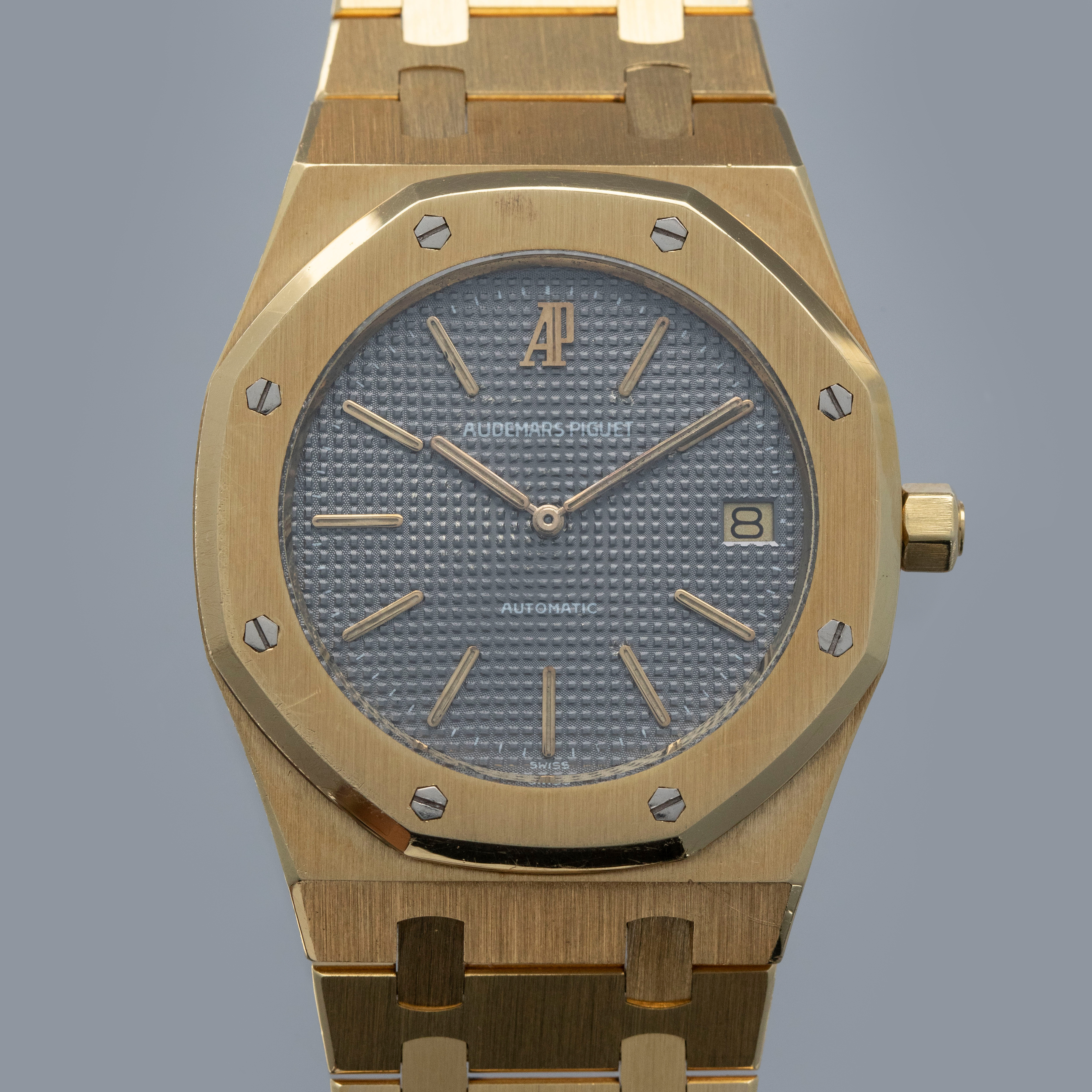 Audemars Piguet Audemars Piguet Royal Oak Jumbo 5402BA 18k YG