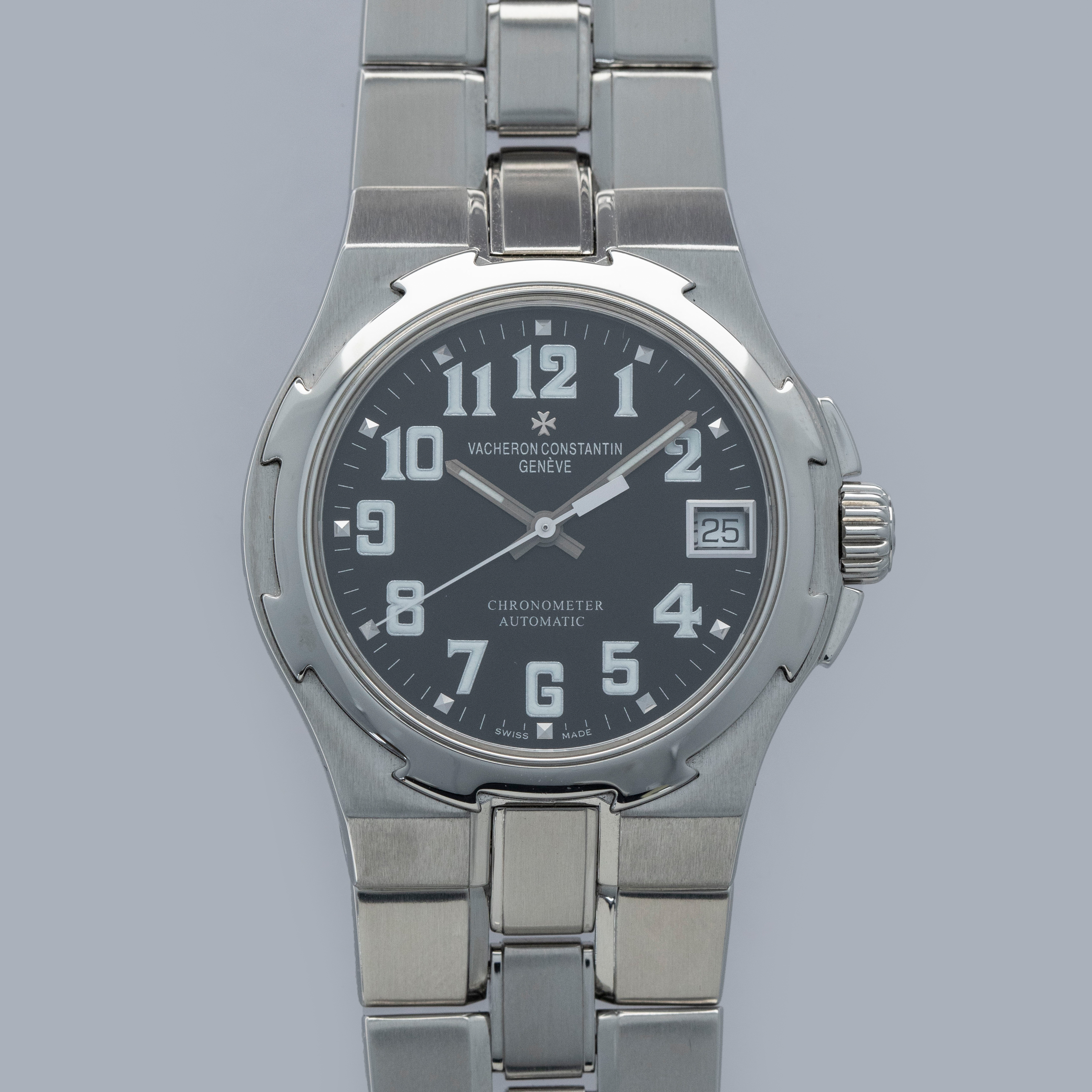 Vacheron Constantin Overseas 42052/423A-8894 Black Arabic Dial