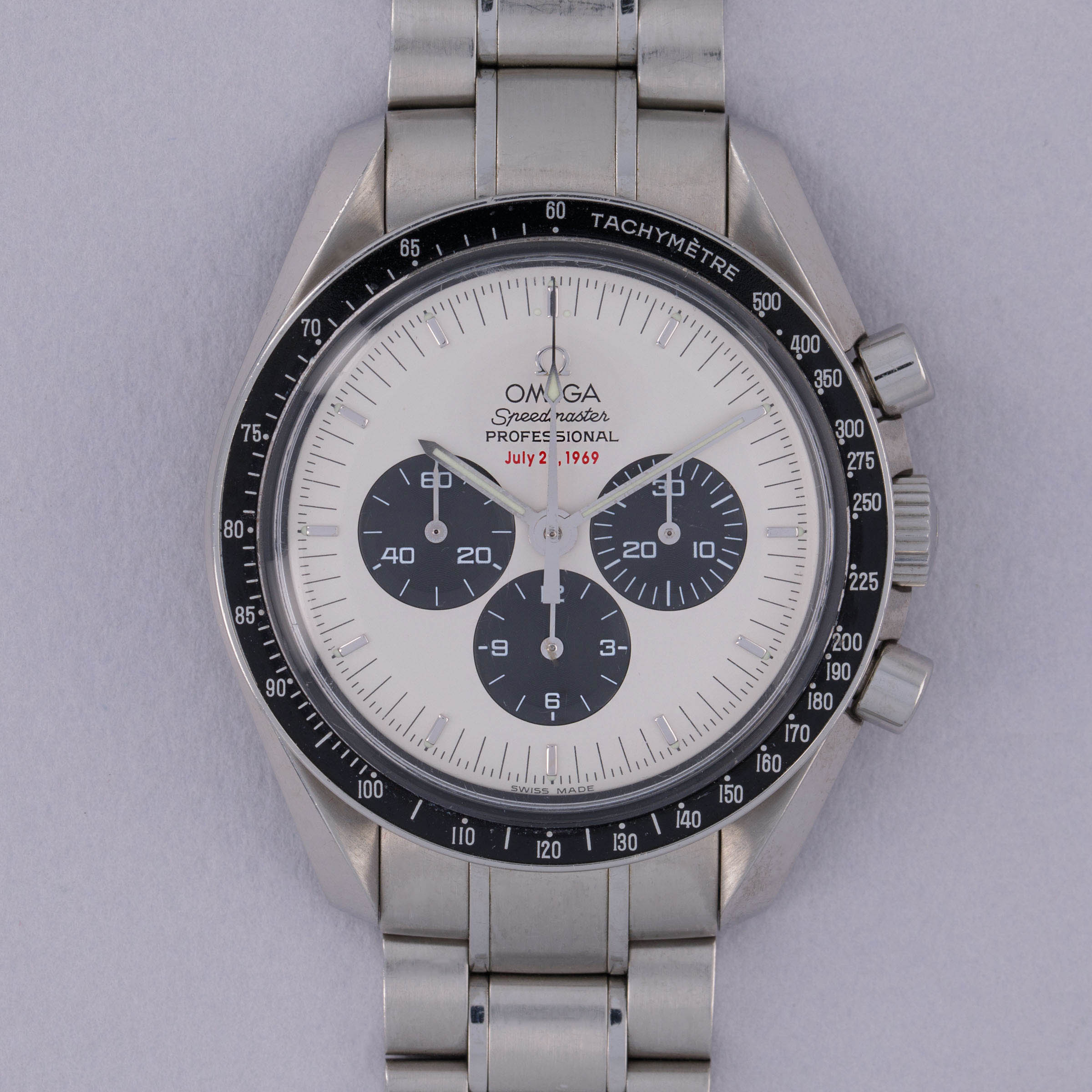 Omega Speedmaster Professional 3569.31 Apollo 11 Limited Edition Auctions Loupe This